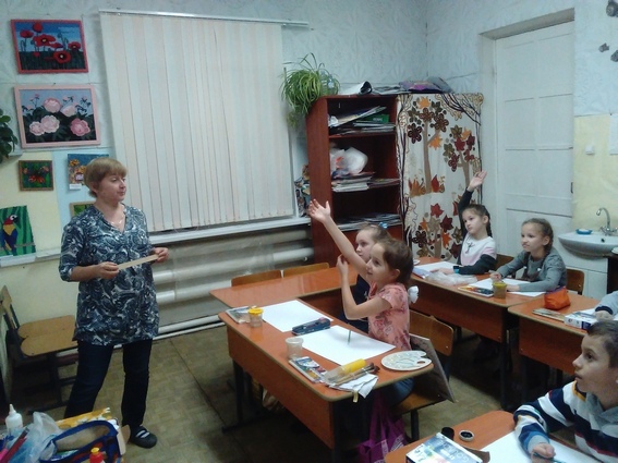 Открытое занятие в изо-студии "Мир чудес" Стилизация природных объектов Открытое занятие в изо-студии "Мир чудес" Стилизация природных объектов